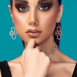 lace jewelry set for women, handmade with bead and stone