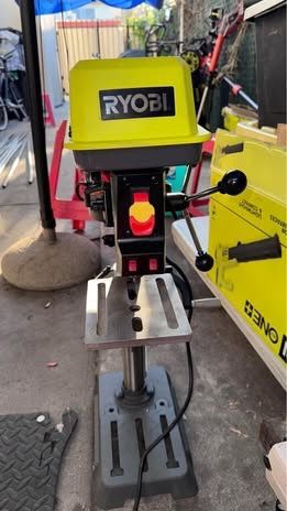 Ryobi 10in 5 speed drill press