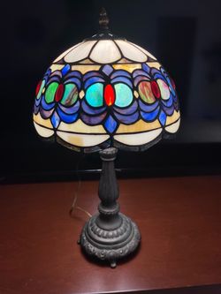 Colorful Stained Glass Lamp – Beautiful When Lit