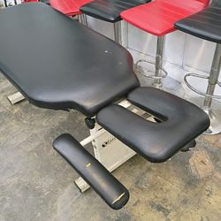 Earth Lite Massage Table