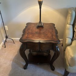 Thomasville End Table 