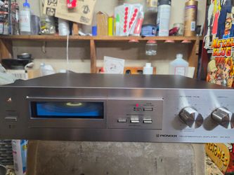 Pioneer reverbation amplifier