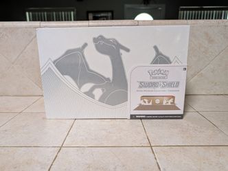 Pokémon Sword & Shield Ultra Premium Collection Charizard Box