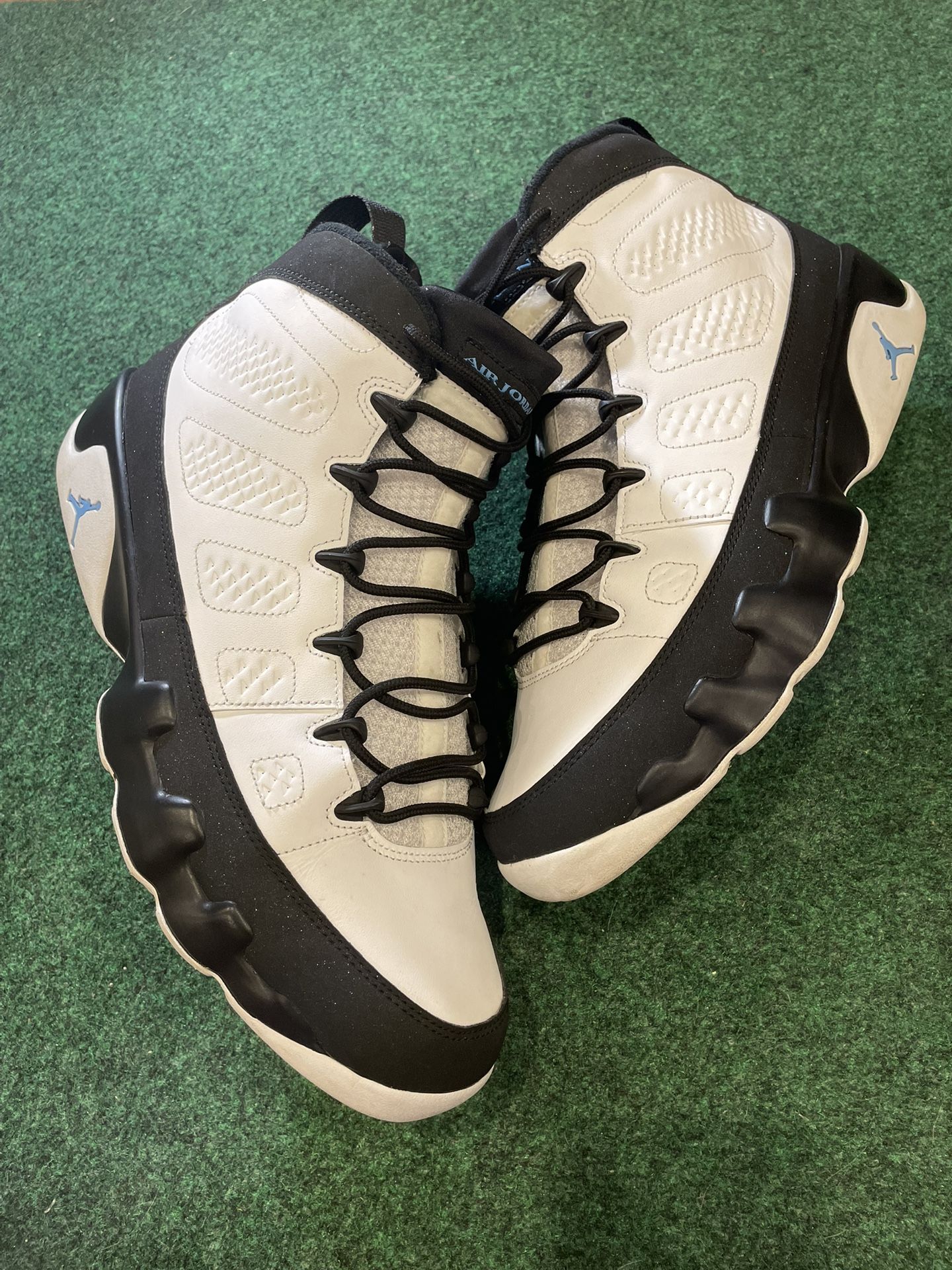 Jordan 9 Retro University Blue Size 13