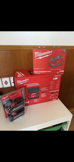 Milwaukee Tools Lot *NEW AND SEALED* Herramientas Milwaukee *Nuevos y sellados