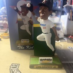 Ken Griffey Jr Bobblehead 