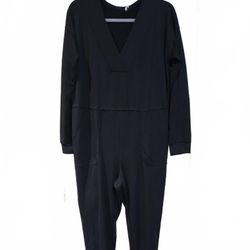 Entro black Long Sleeve Jumpsuit, pockets size medium