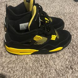 Thunder 4s
