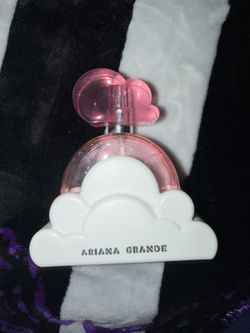 Ariana Grande Perfume