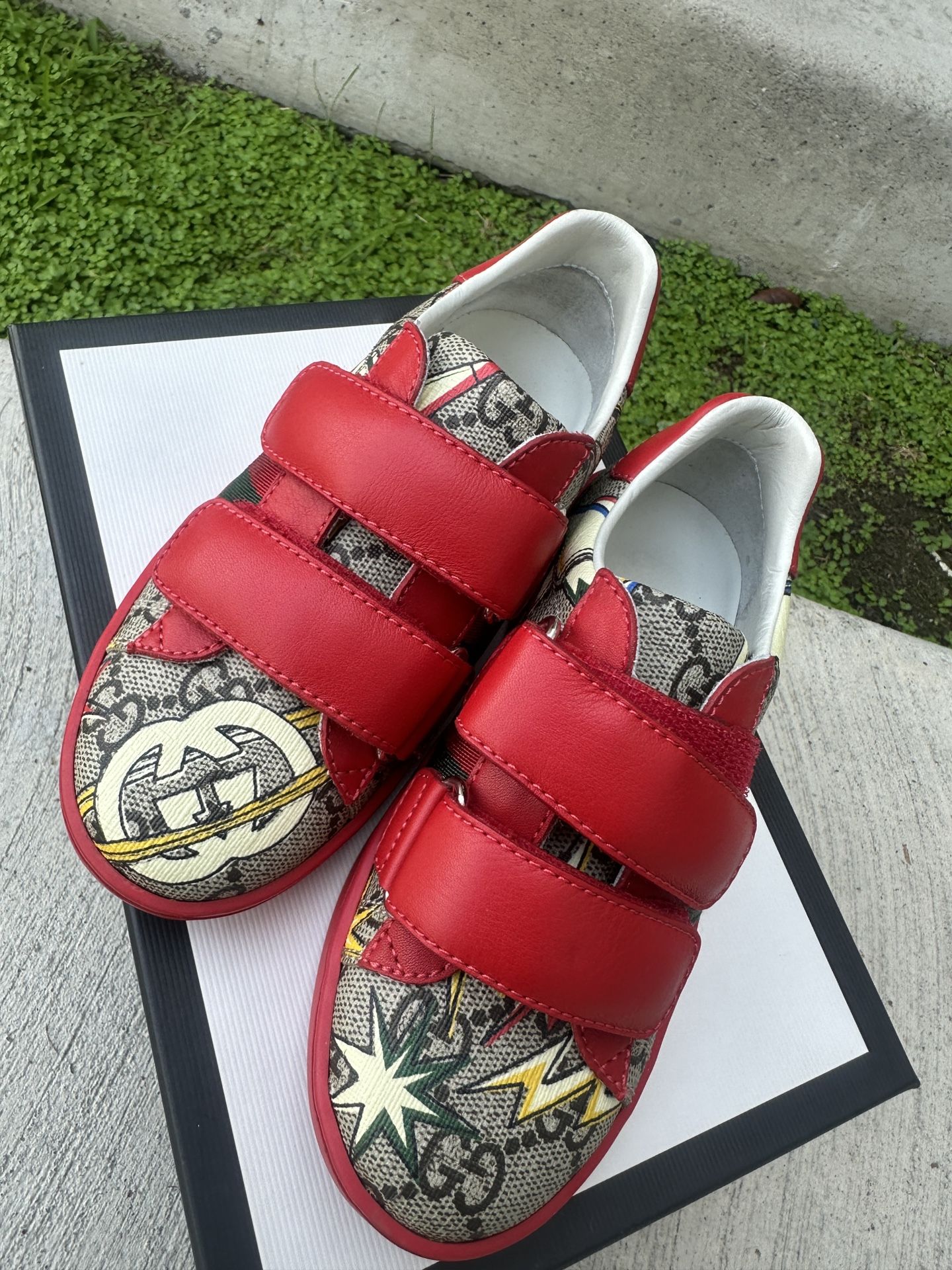 Gucci Shoes
