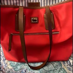 Dooney & Bourke