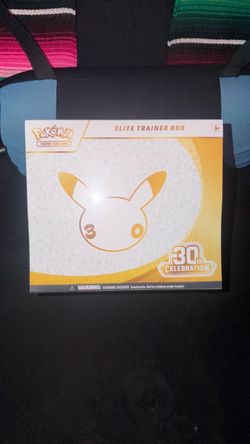 Pokimon 30th celebration elite trainer box