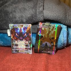 Pokémon Cards/LucarioVstar/charizardVmax