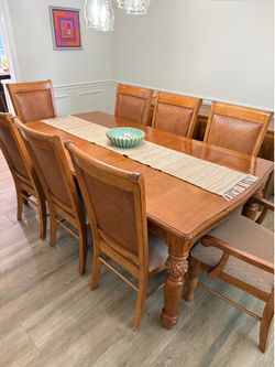 Lexington Tommy Bahama Pineapple Dining Table Set - 8 Chairs