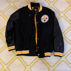 Large, Steelers Jacket Great Condition 