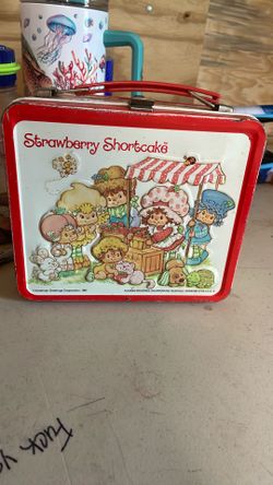 Strawberry Shortcake Lunchbox With Thermos 