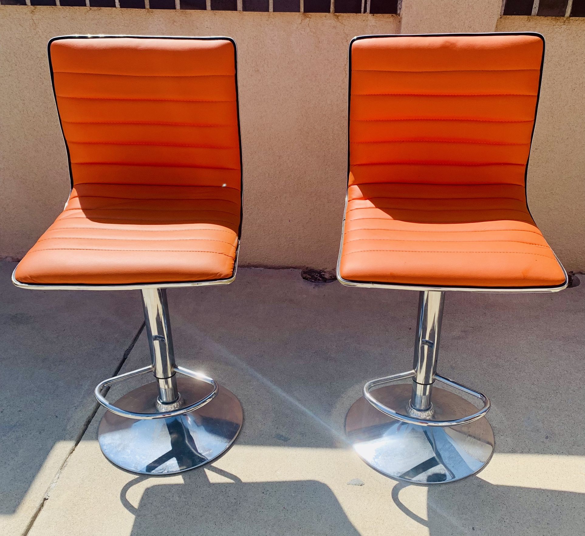 2 Chairs For Sale, Pick Up In Reseda, CA