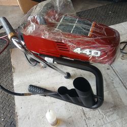 Titan 440 Skid Airless Sprayer