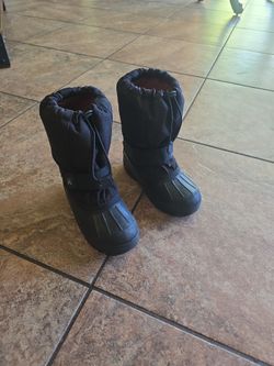 KIDS SNOW BOOTS