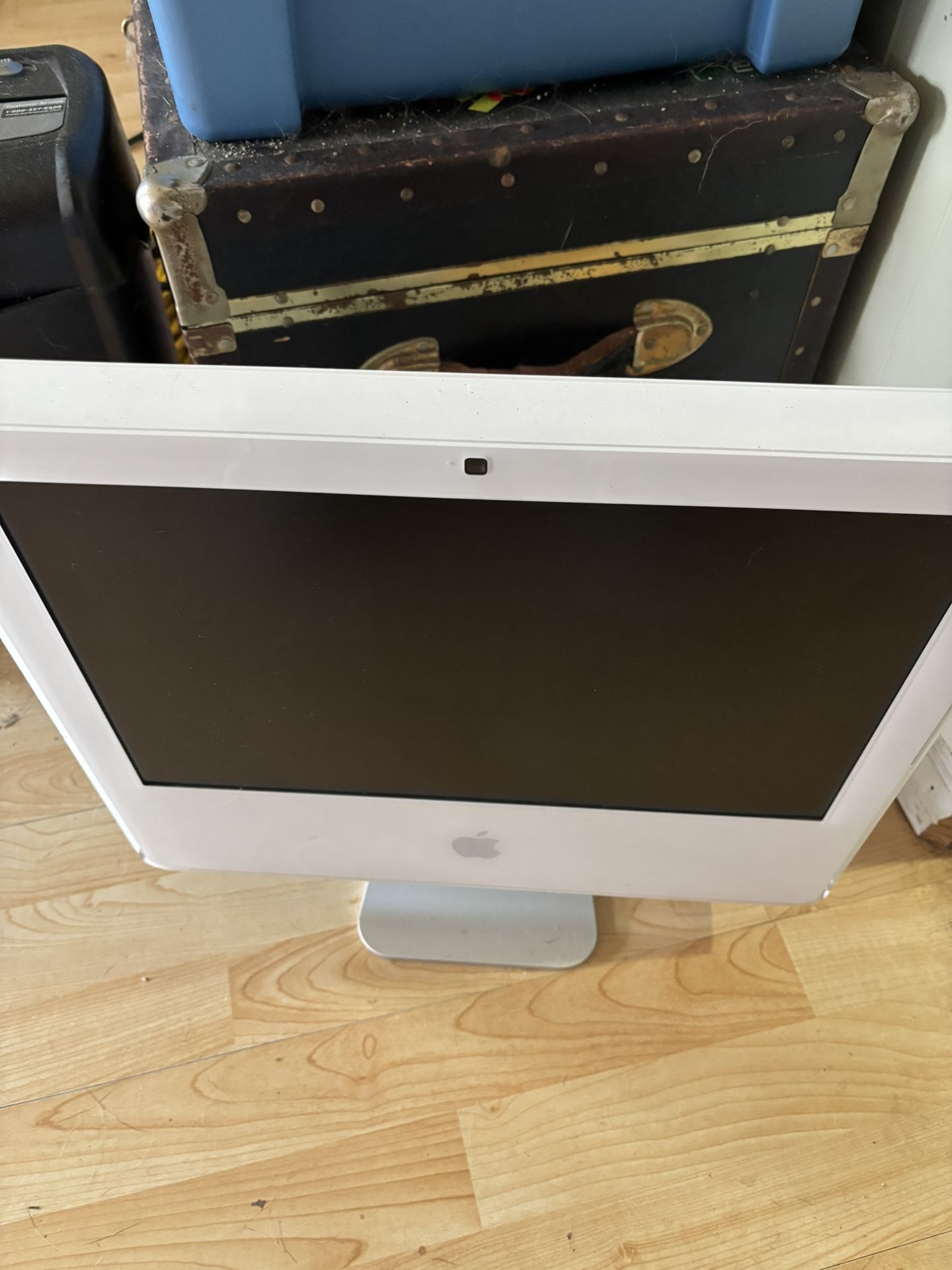 IMAC (read Desc)