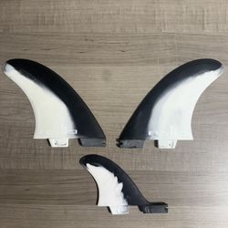 MR Twin Fins + Trailer