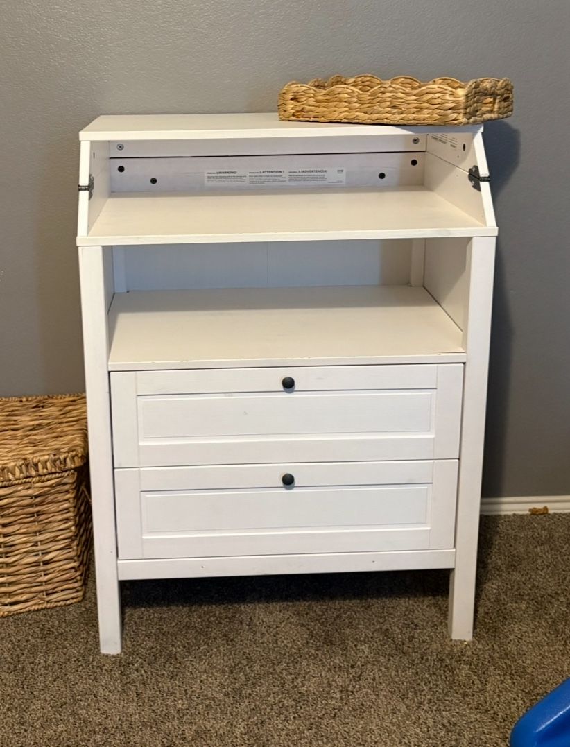 Changing Table