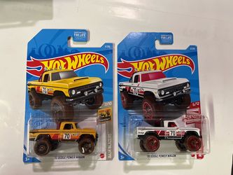Hot Wheels '70 Dodge Power Wagon Red Edition