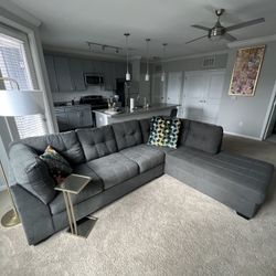 Gray Sectional Couch With Chaise