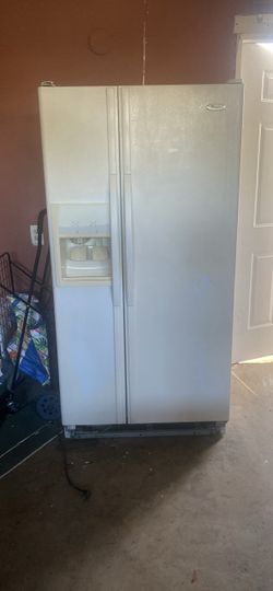 Whirlpool side by side fridge