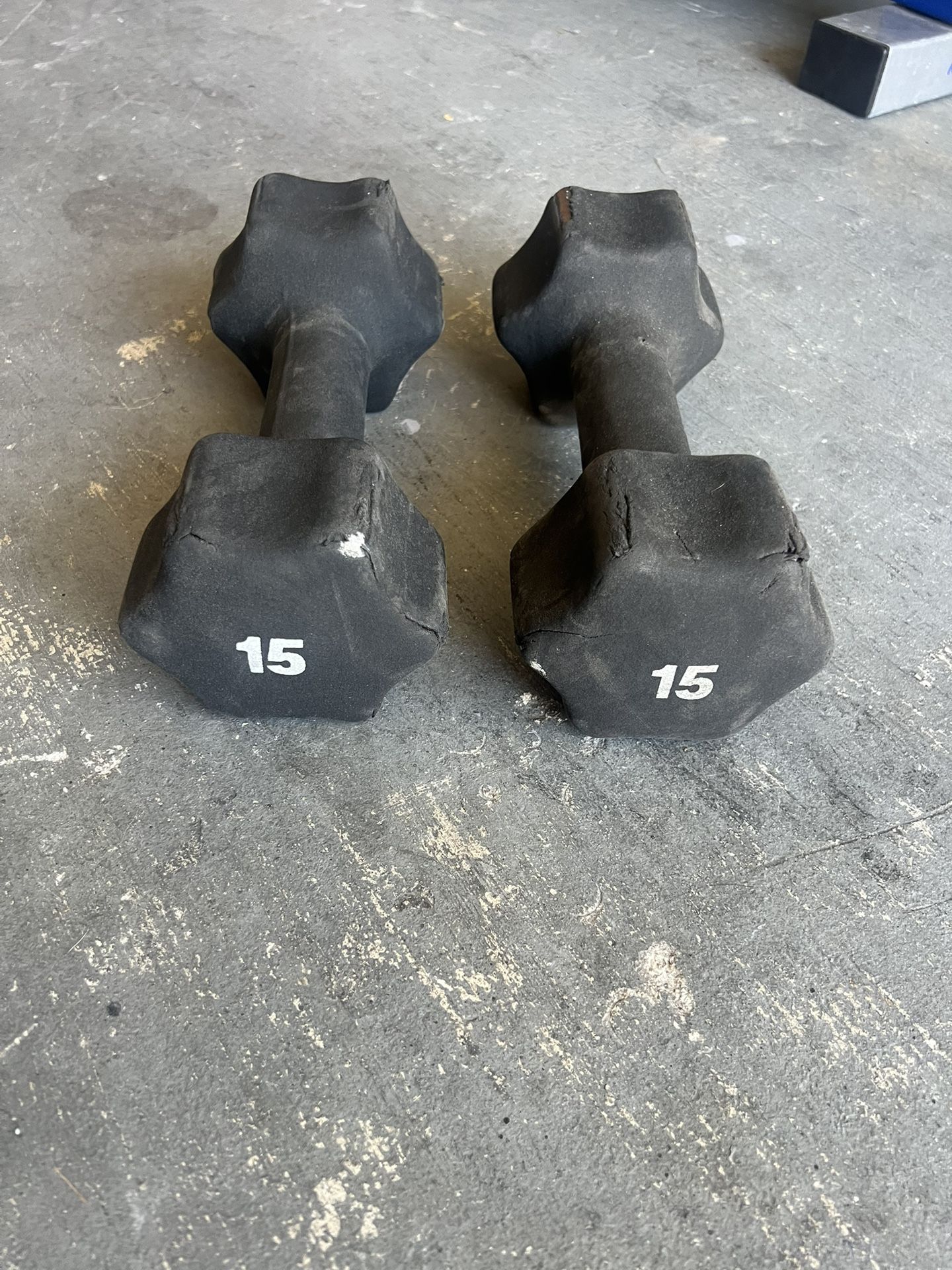 Set Of 15lbs Dumbbells