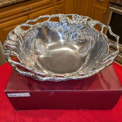 NI B Arthur Court Large  Centerpiece Bowl "Gift"
