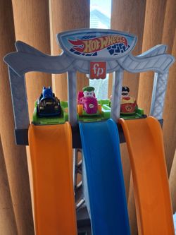 Little people Fisher-Price  race track