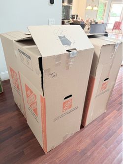 4 Heavy Duty Wardrobe Tall Clothing Boxes + Packing Paper