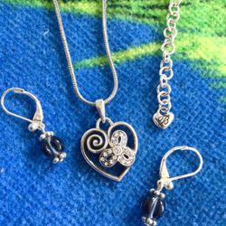 Classy  Silver Heart ❤️ necklace $25  / Silver earrings with  blue gem beads  price $13 . Welcome to visit Eva’s Offer up  