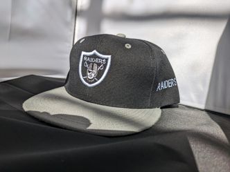 NWT 🔥 Leader Of A Generation Snapback 🔥 Raiders 🔥 New 🔥 ☠️