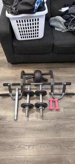 Gym equipment set