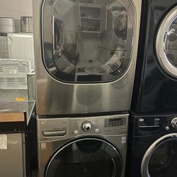 LG Washer And Gas Dryer 💦