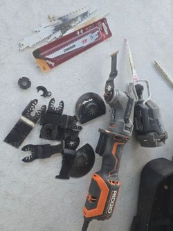 Oscillating multifunction power tool
