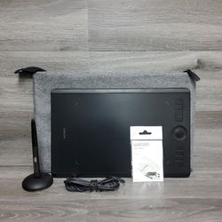 Wacom PTH-660 Intuos Pro Drawing Tablet - 8"x13"