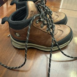 Kids/Toddler Timberland Boots Size 9c