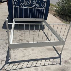🎁FULL  SIZE METAL BED FRAME, DRESSER🎁