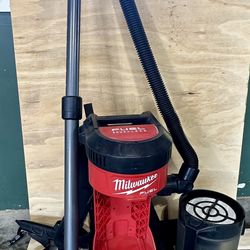 Milwaukee Vacuum 