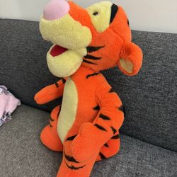 Large Tigger Plush – Winnie the Pooh