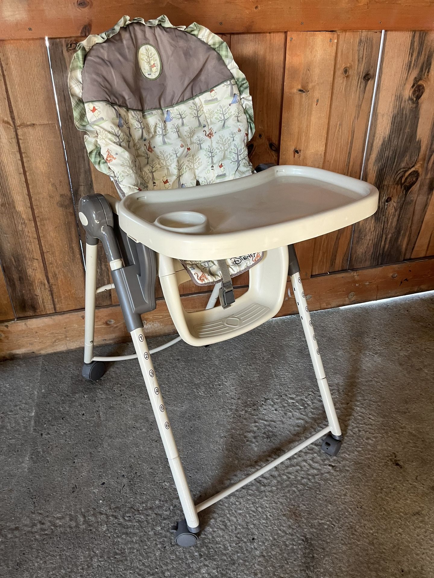 high chair 