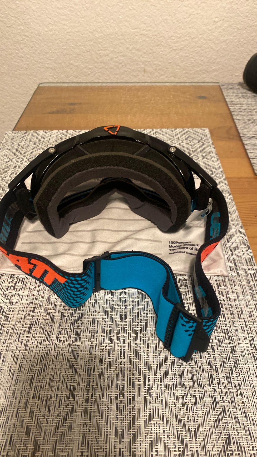 GOGGLES