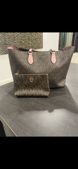 Michael Kors Set $100 REDUCED