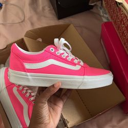 hot pink vans!