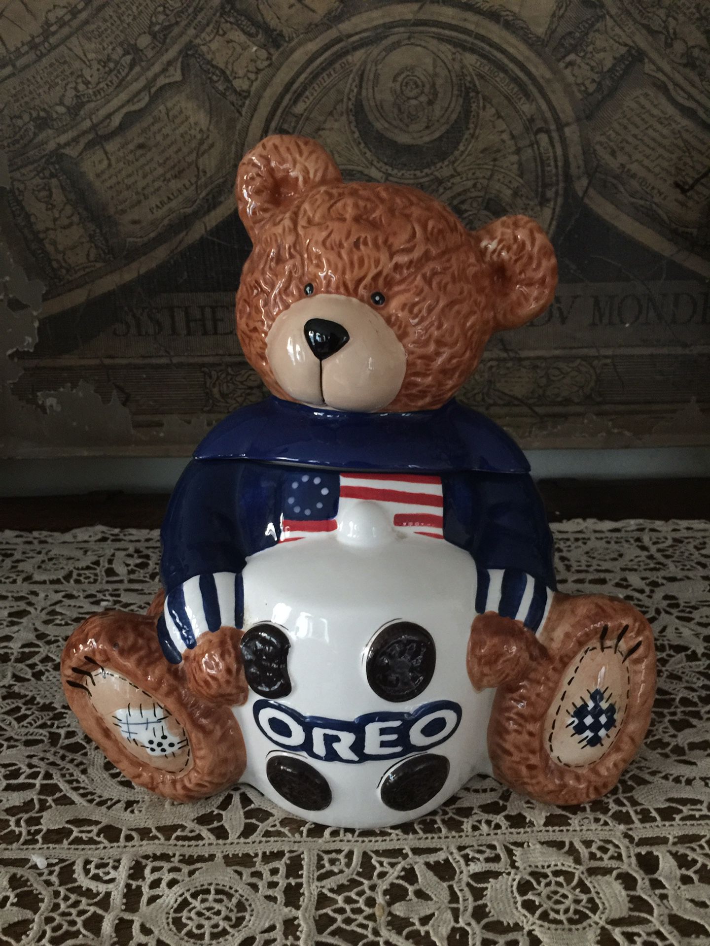 Bear Cookie Jar OREO Patriotic 6TH in Series 2002 And David Cookie Jar Purses