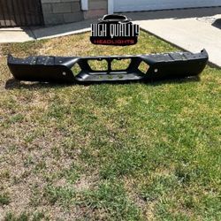 Toyota Tundra 2007. 2013 Rear Bumper.