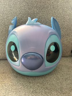 Stitch head container for decor container